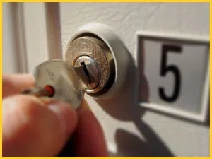 Miami Neighborhood Locksmith Miami, FL 305-744-5300 - 9-mailbox-locks